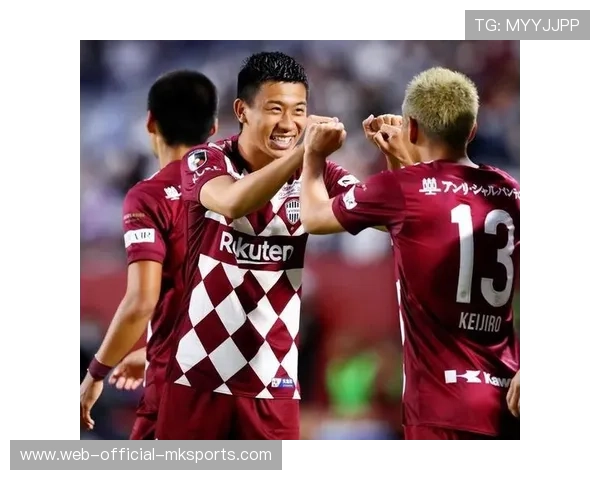 申花后卫金顺凯亚冠表现复盘 防守决策体系在高压下出现失误