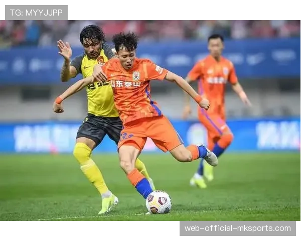 山东泰山青春风暴态势明显 二十名零零后球员进入大名单